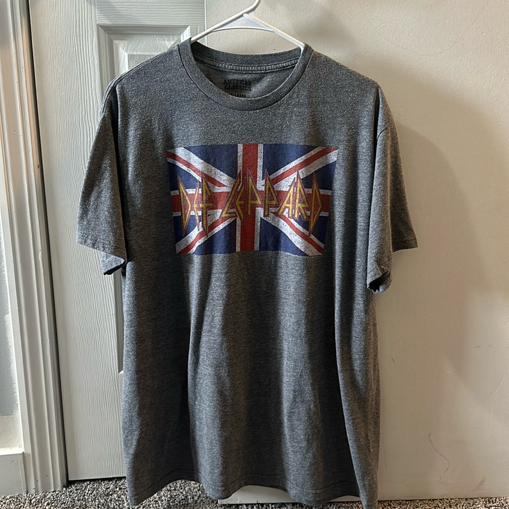 Mens American Classics Def Leppard tee shirt